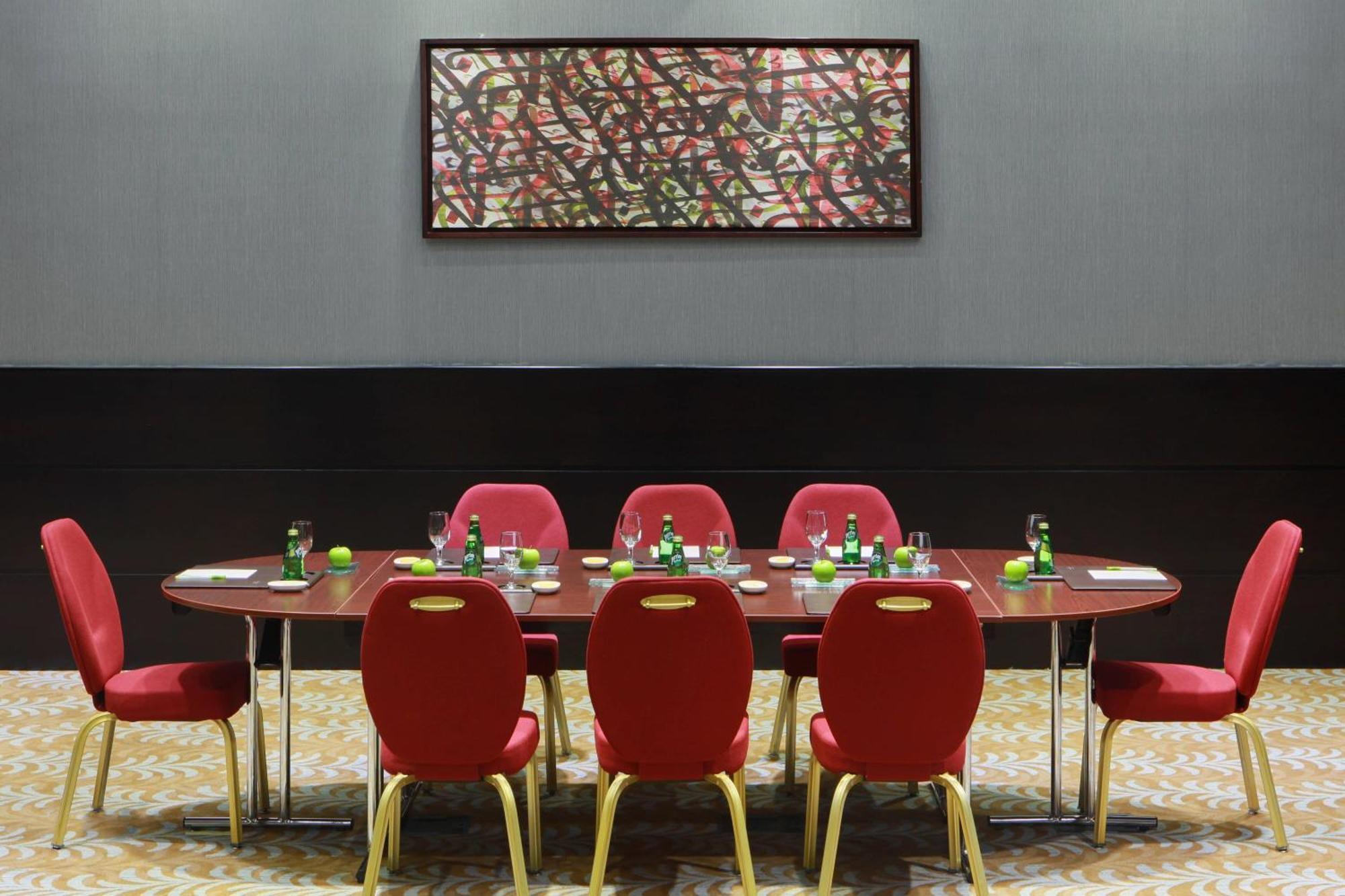 Отель Courtyard By Marriott Jazan Экстерьер фото