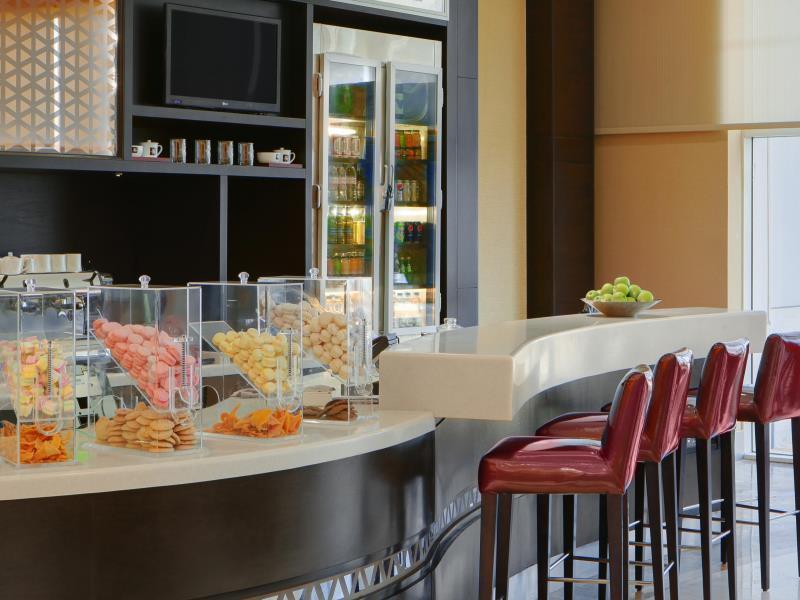 Отель Courtyard By Marriott Jazan Экстерьер фото